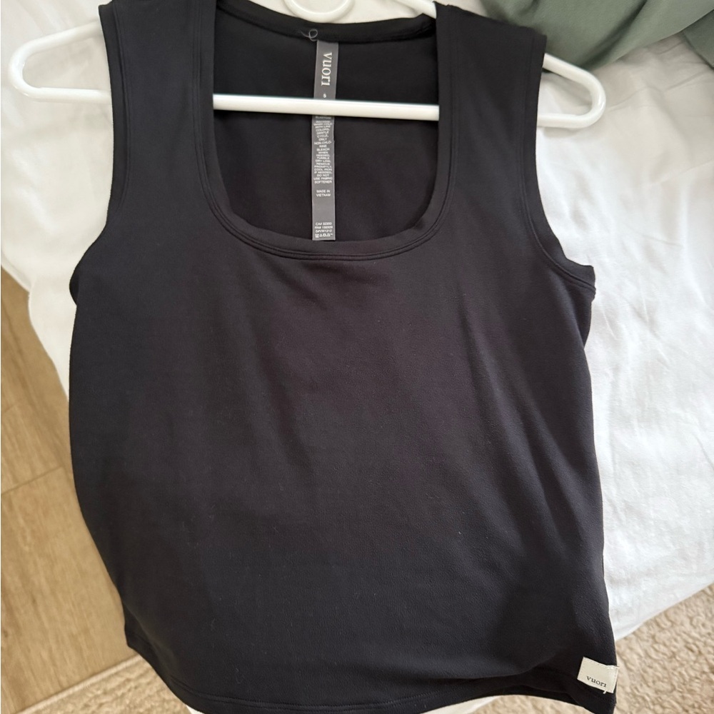 Vuori Classic Black Tank Top